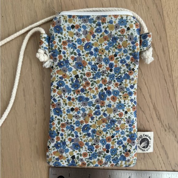 small liberty print cross body bag. handmade - Picture 1 of 5